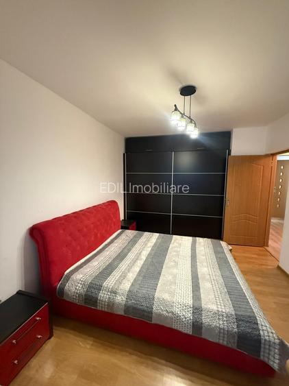 Apartament de vânzare, 3 camere, 74 mp, Plopilor zona bloc Semilună - 9