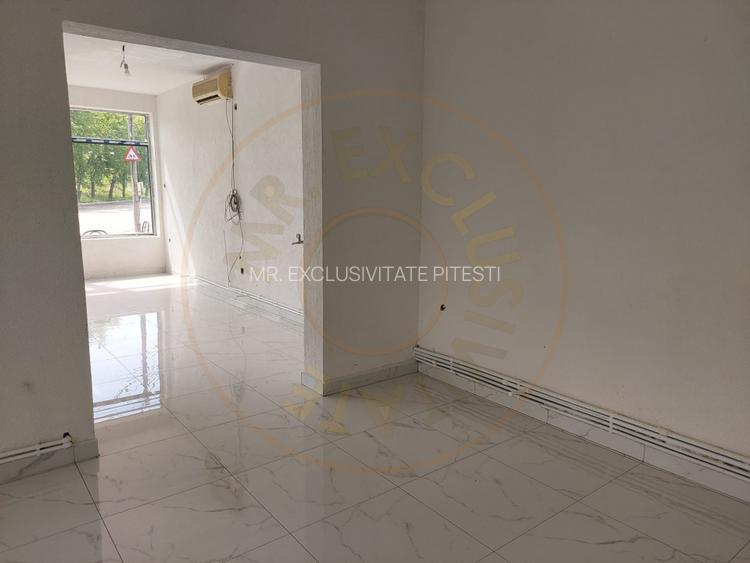 DE INCHIRIAT - renovat - parter si etajul 1 - stradal - 3