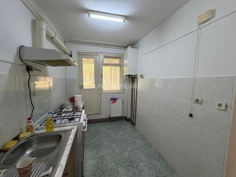 Etaj 1-Tatarasi Liceul Cuza-2 Camere Decomandat 52mp - 5