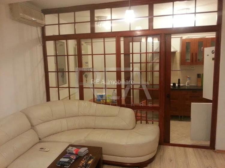 2 camere, Vatra Luminoasa, decomandat, etaj 1, an 2008 - 2