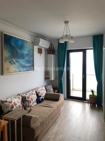 Studio frontal la mare cu parcare - 9