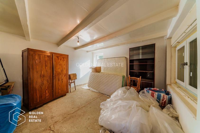 Vila superba, P+E,  Cuvin, 9 camere, 200 mp si teren 1300 mp plus anexa 3 camere - 20