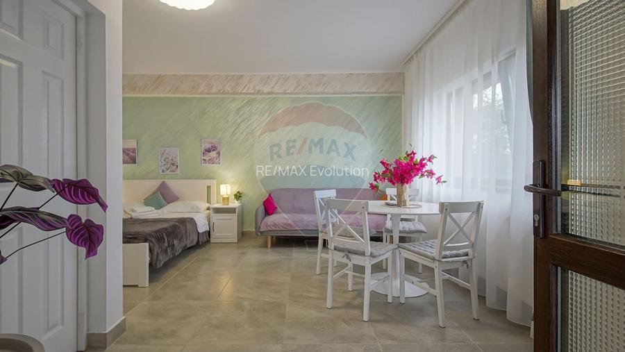 Vila cu 9 dormitoare și 7 băi în Stupini, Brașov - 20