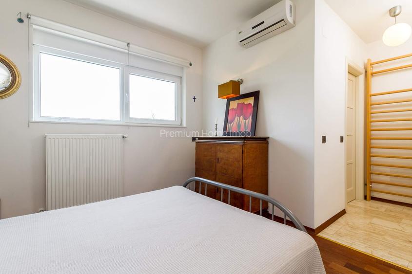 Vanzare vila deosebita mobilata si utilata Corbeanca - 13