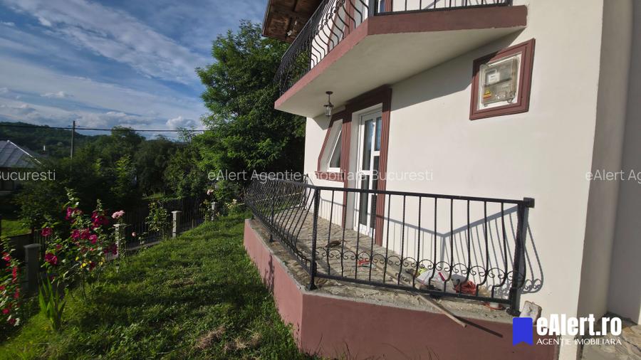 Vând casă de vacanță Bezdead, vedere la vale, acces Munții Bucegi - 26