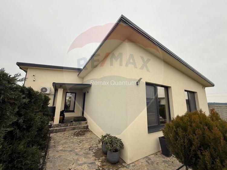 De vânzare casǎ 5 camere Grigorescu 2 - 19