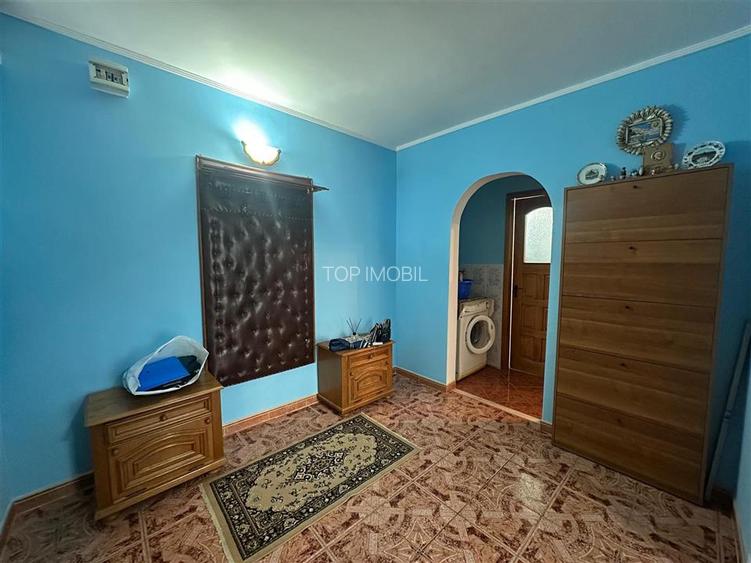 Inchiriere Apartament cu 2 camere Decomandat Nicolina - 6