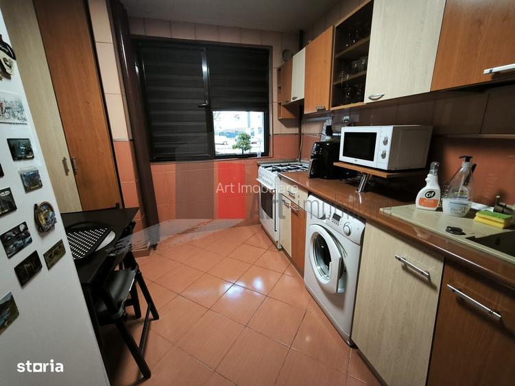 Vanzare apartament 3 camere Crangasi-Calea Giulesti - 2