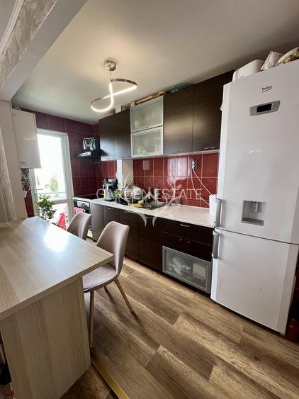 Apartament cu 2 camere decomandat + boxa in zona Bucium Manastur - 4