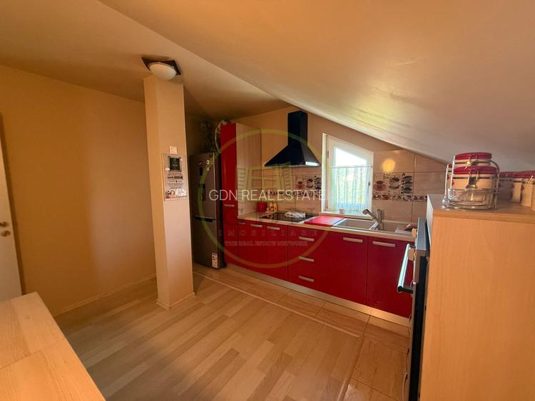 Apartament 3 camere decomandat, 100 mp, Bariera Valcii, zona Bordei - 9