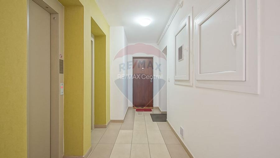 Apartament cu 2 camere de vânzare, Top City-Tractorul, comision 0% - 20