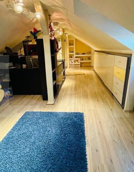 Casa de 5 camere, 310 mp, teren amenajat 1044 mp, Bucium
