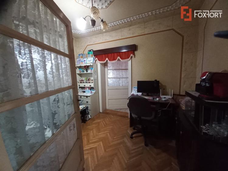 Casa individuala spatioasa cu 6 camere - Ghiroda
