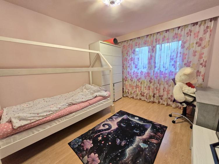 Apartament 2 camere, etaj intermediar, zona Manastur-str. Fabricii