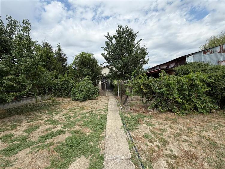 Casa  de vanzare in Golesti  cu 1.000mp teren - 16