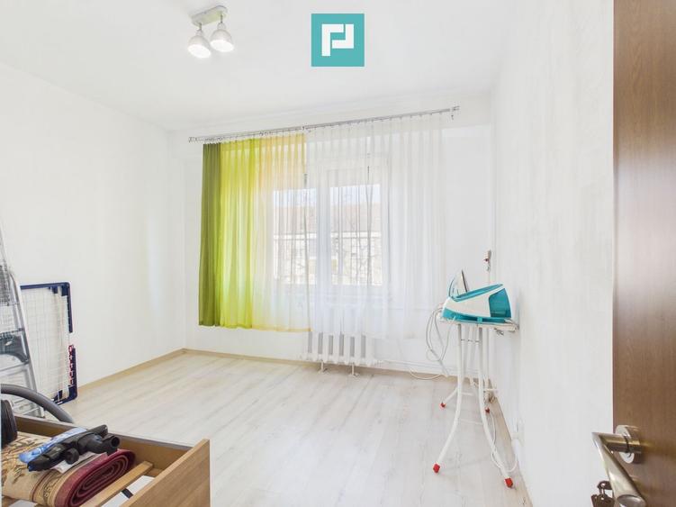 Apartament 4 camere, spațios pentru familie