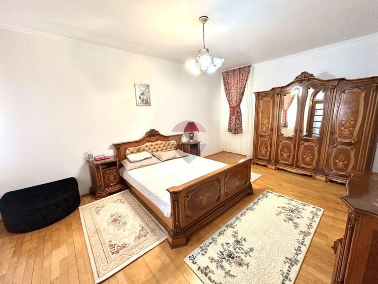 Vilă Premium 7 Camere | Zona Intim Arad | Garaj