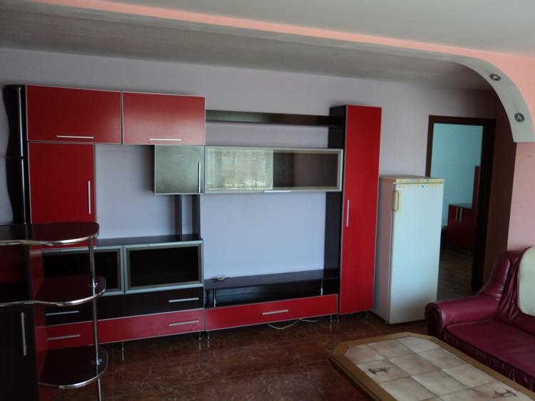 Apartament 3 camere ,mansardă zidita, centrala proprie – Zona Nord