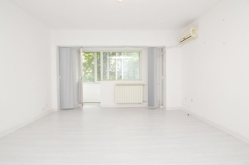 VANZARE APARTAMENT 2 CAMERE BULEVARDUL DECEBAL - PIATA ALBA IULIA