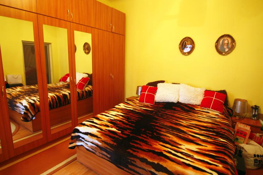 Casa Generoasa, in conditii excelente, complet mobilata si utilata