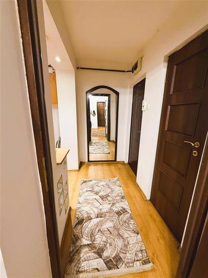 Apartament 2 camere conf  1 semidec zona Crang