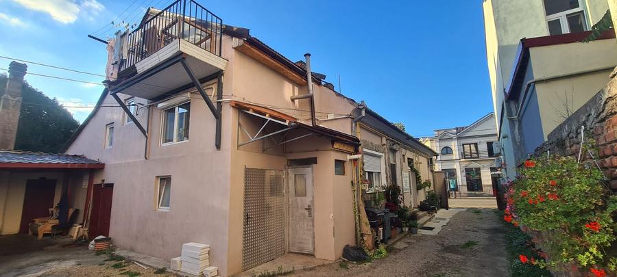 Proprietate ultracentrală cu 5 camere- str. Primăriei