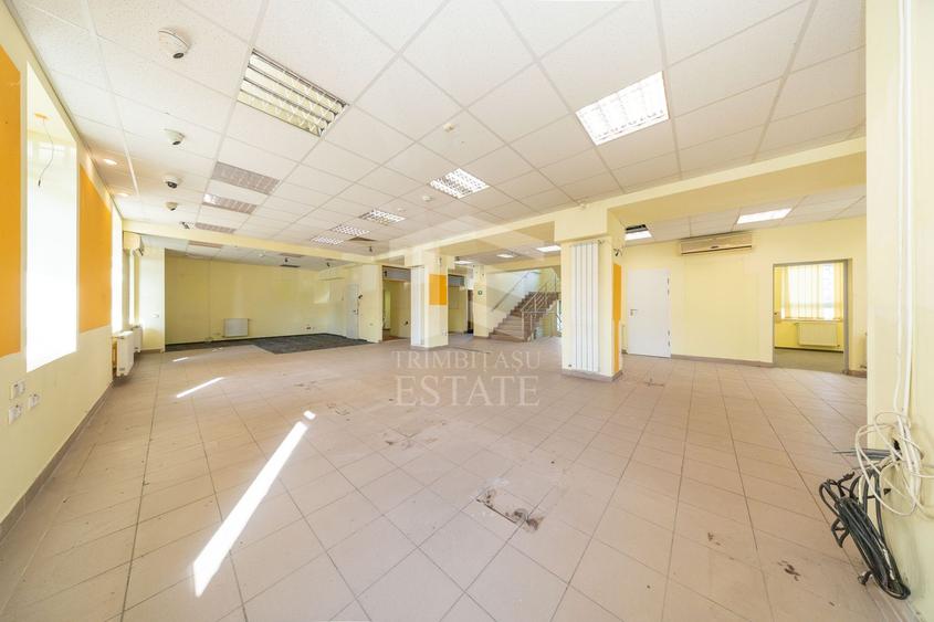 CENTRUL CIVIC | Cladire multifunctionala | 612 mpu | Spatiu comercial
