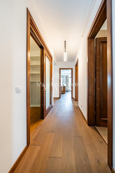Apartament vizavi de Parcul Sub Arini, parcare subterana, 3 camere - 10