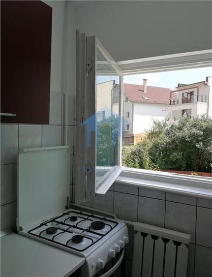 Garsoniera, Zorilor