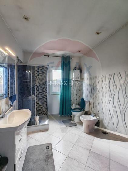 Casă / Vilă cu 4 camere de vânzare in Bod, Brasov - 8