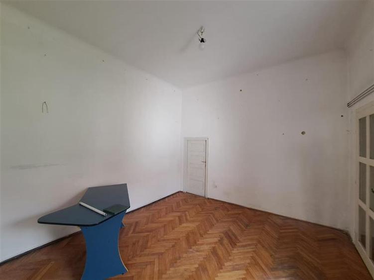 Spatiu comercial, 130 mp utili, situat in zona Centrala!