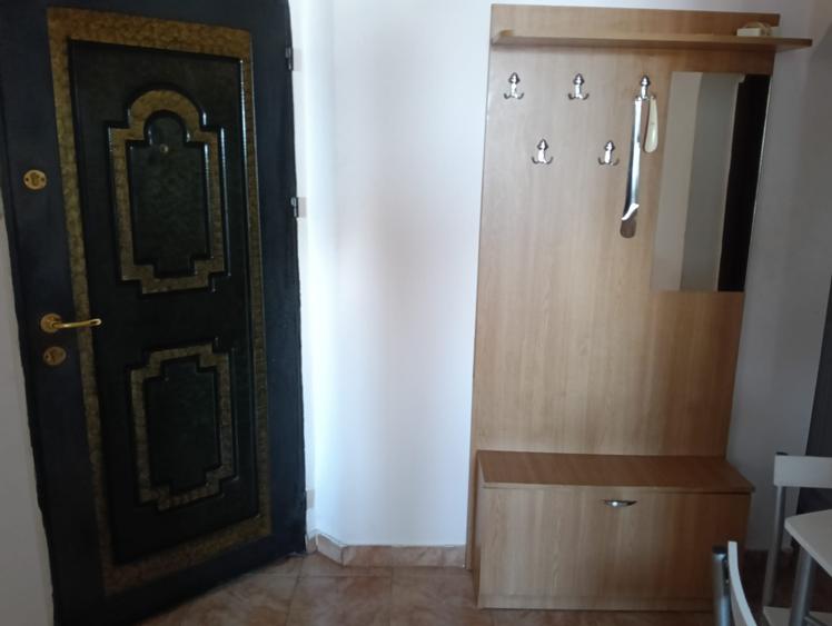 Zona Linistita, Bloc civilizat, apartament curat, mobilat modern si utilat