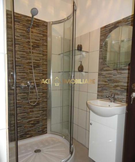 2 Camere de inchiriat | P-ta Victoriei | Metrou | Parcare | Mobilat