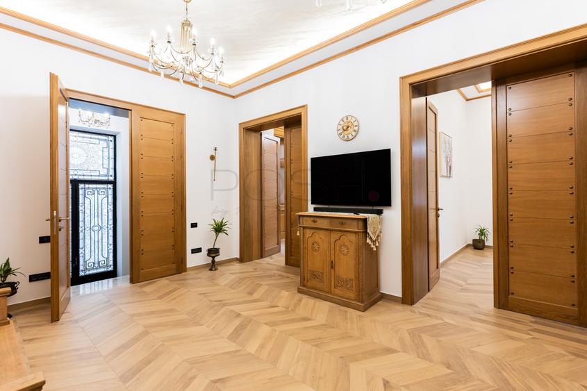 Vilă reprezentativa, birouri, rezidență lux funcții mixte
