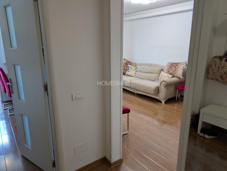 Apartament 3 Camere Modern metrou în fața blocului - 11