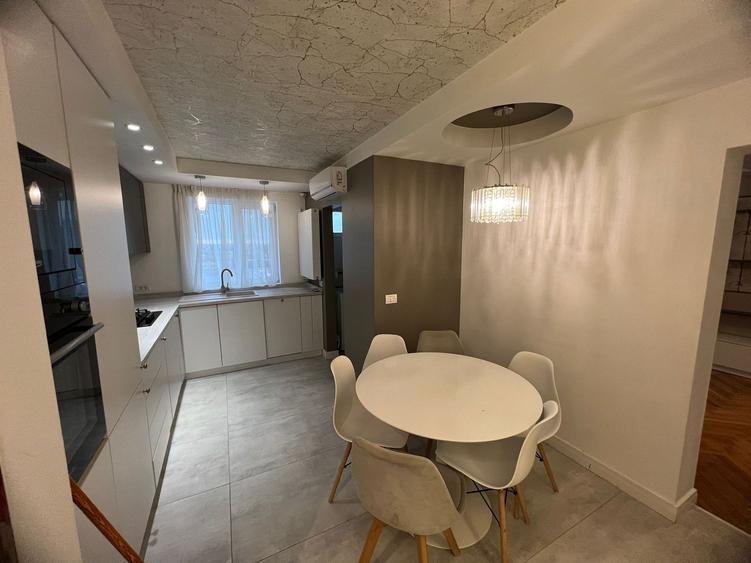 Central | 3 Camere | Amenajat Modern.