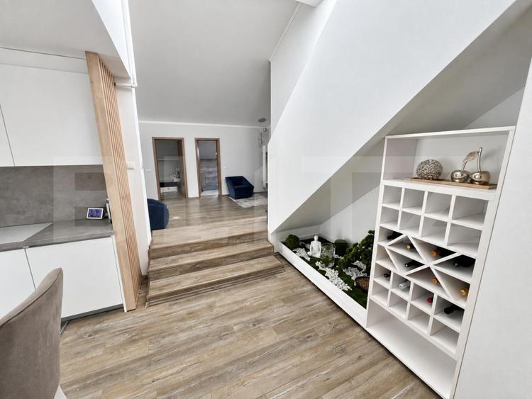 Apartament/Penthouse 4 camere, 140 mp, zona Florilor-Rasnov