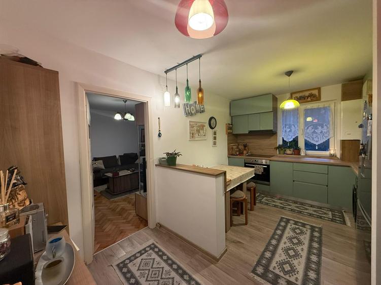 Apartament 2 camere –etaj 1-zona Piata Centrala