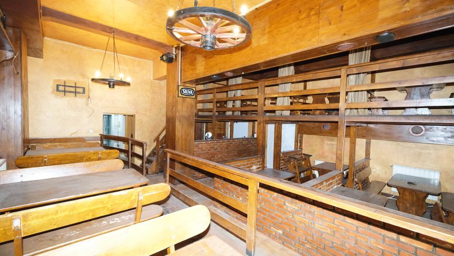 Vanzare 140 mp spatiu comercial zona buna cu 2 intrari langa metrou Orizont