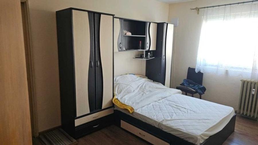 3 camere Baba Novac intersectie Campia Libertatii