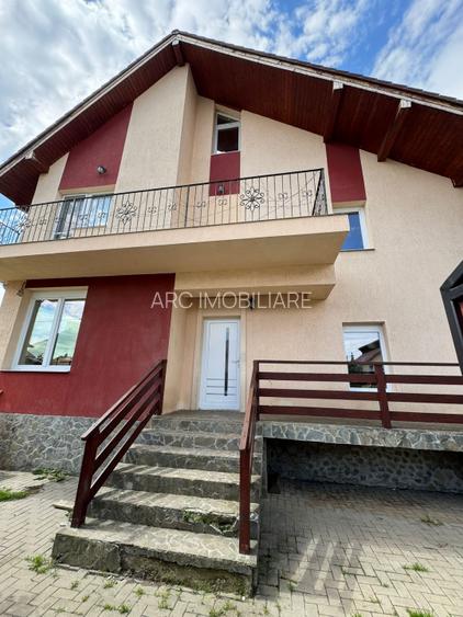 Casa cu poziționare bună în Cristian,zona liniștită - 5