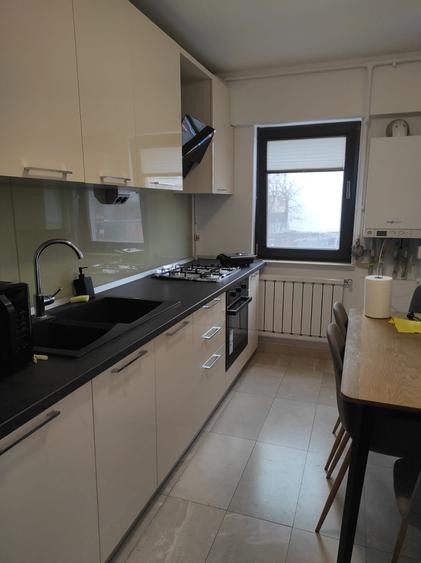 Timpuri Noi,Inchiriere 2 camere,2 balcoane, centrala termica,bloc nou, 5 min/ M