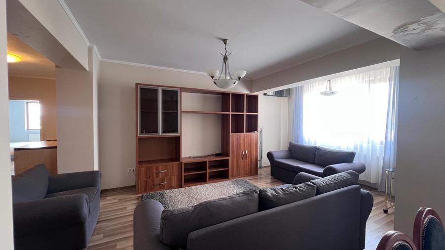 Apartament 3 camere decomandat, 110 mp, 2 băi, parcare – Cartierul Latin