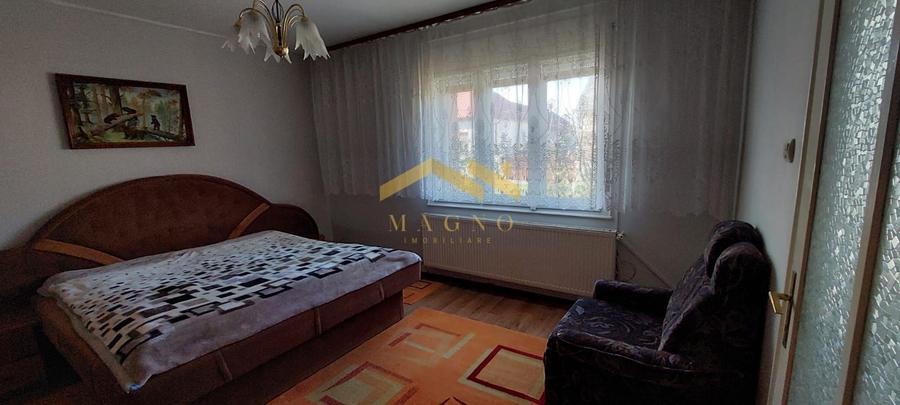 Casa de vanzare in Vladimirescu in zona primariei.