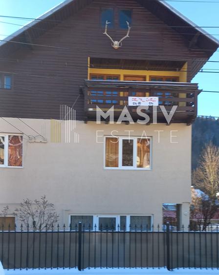 Vilă cu 3 apartamente - Oportunitate de investiție sau rezidențial, Azuga
