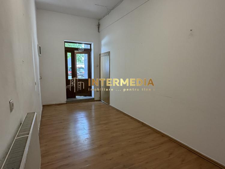 Camera Birou de Inchiriat cu acces si Parcari CENTRU UltraCentral Alba Iulia