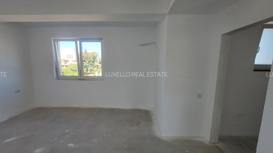 VILA LUX IN COMPLEX REZIDENTIAL - 34