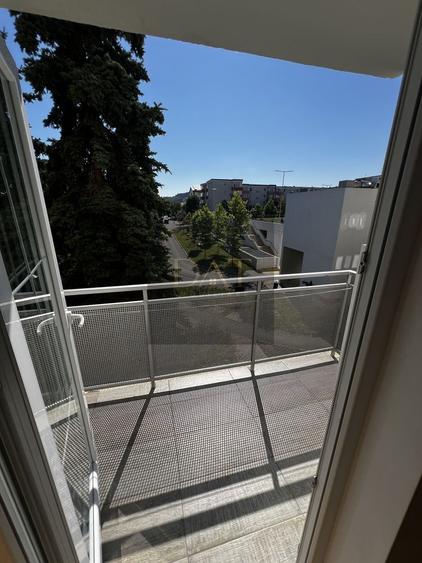 Apartament 2 camere decomandate, parcare, zona Ion Mester