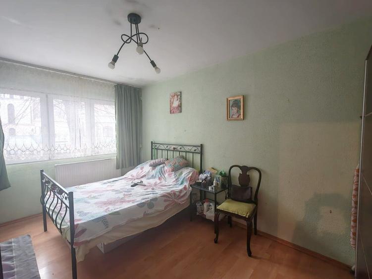 VANZARE 3 CAMERE - STR. COVASNA - PARCARE - C-TIN BRANCOVEANU