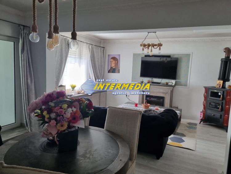 Casa P+E de vanzare recent renovata in Centru cu 680 mp teren
